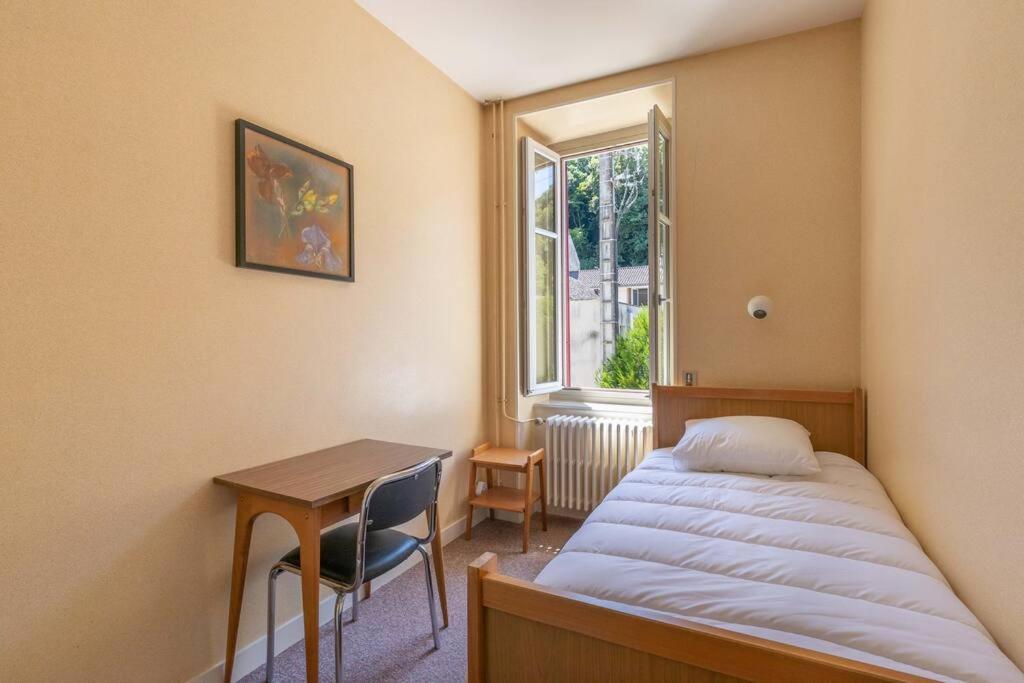 Cabana & Le Gite Du Chateau - Proche Macon Nord Lugny Exterior foto